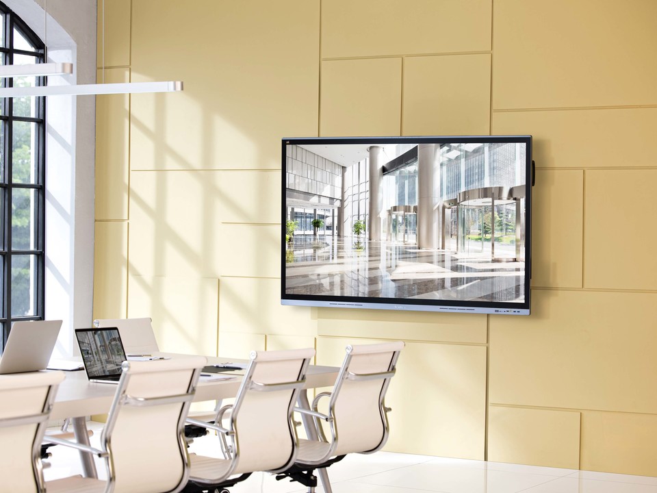 Visual elegance in the office 1