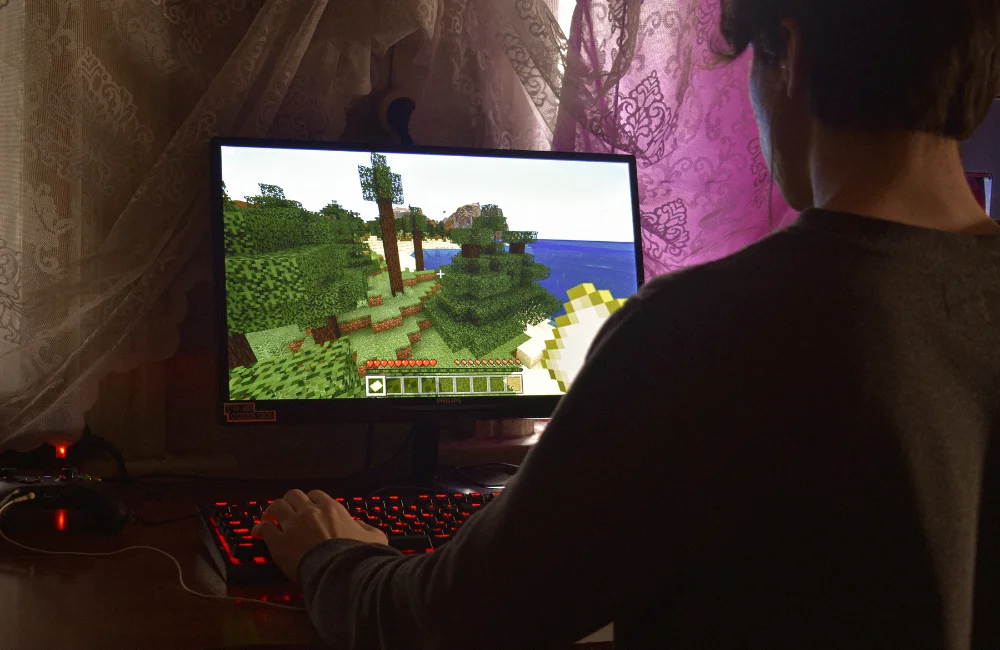 เมื่อค่า Refresh Rate มากมีผลเสียหรือไม่
